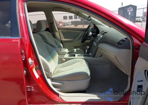 2008 Toyota Camry Le z USA, uszkodzony, nr VIN 4T1BE46K28U248809